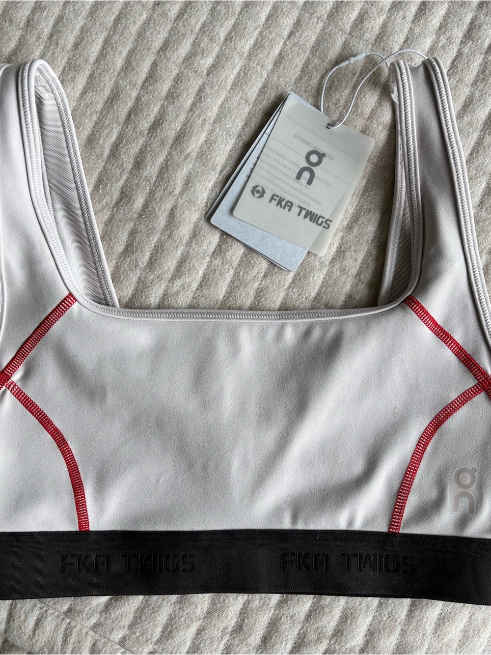 On Running Studio Bra with Red Stitching and Black Band fka twigs